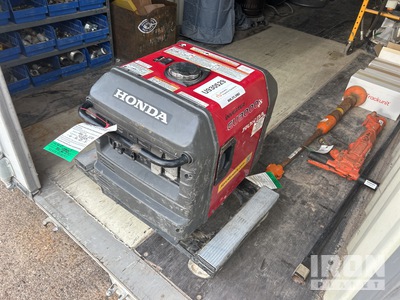 Honda EU3000IS Portable Generator Set
