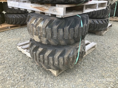 Quantity of (4) Bobcat 31-12-16.5 بنود متنوعة - قطع المعدات