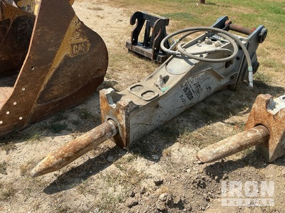 FRD FX275QTV Q/C Hydraulic Breaker