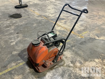 Multiquip MVC-88VTHW Reversible Vibratory Plate Compactor
