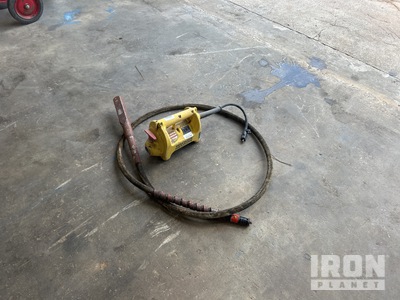Wacker M2500 Electric Concrete Vibrator