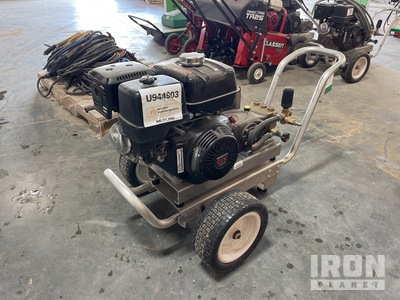 Mi-T-M CBA-4004-HERC Pressure Washer
