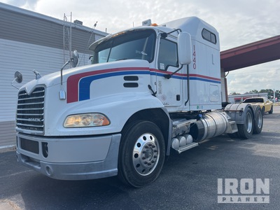 2014 Mack CXU613 6x4 Cabeza Tractora Cabina Dormitorio