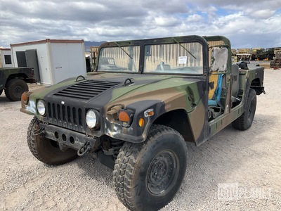 2007 AM General M1097R1 HMMWV 4 Door w/Truck Body