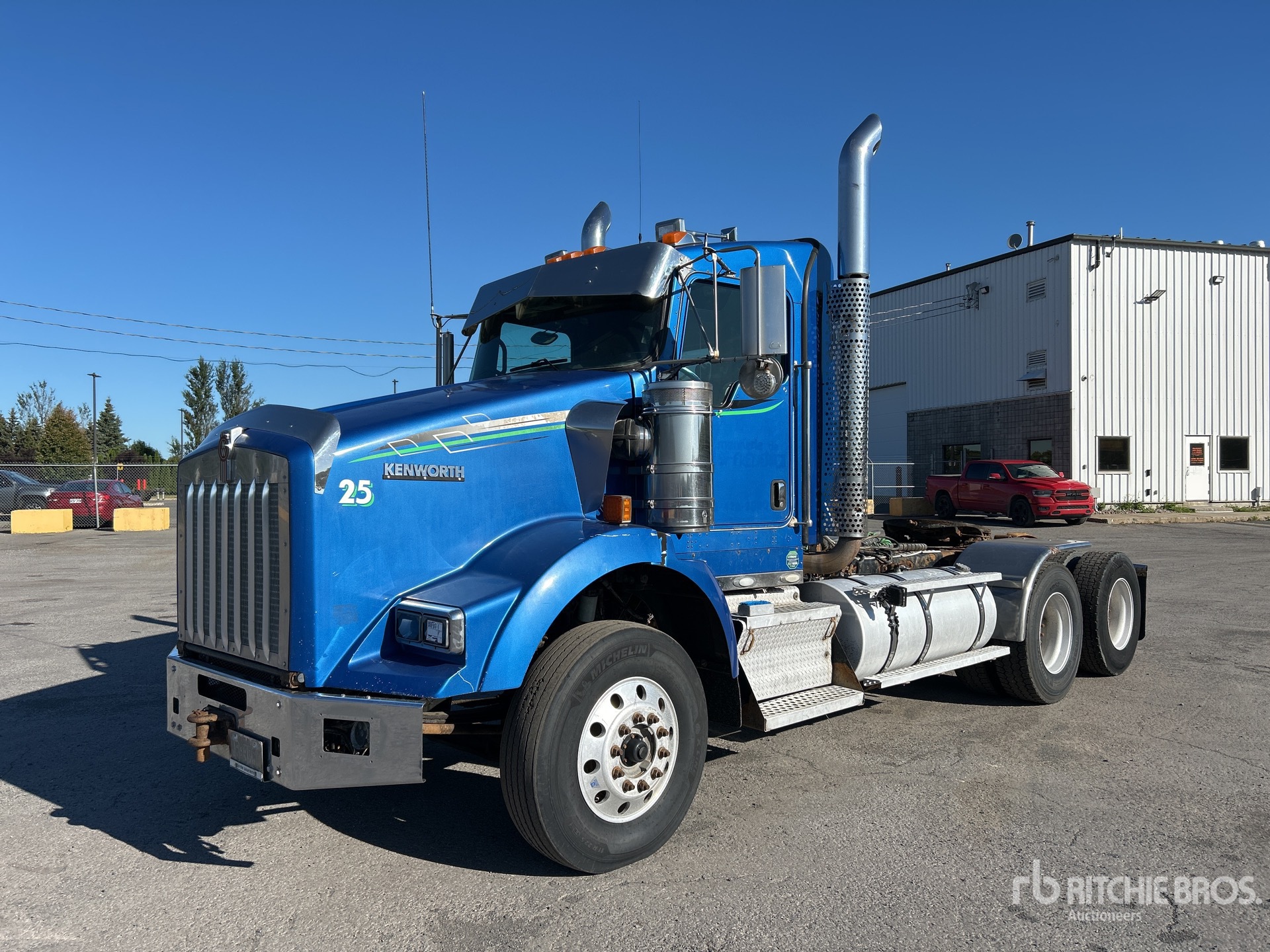 2010 Kenworth T800 3-Achs Sattelzugmaschine