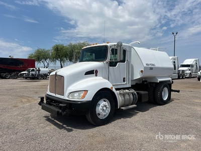 2018 Kenworth T370 2400 gal 4x2 Camion à eau