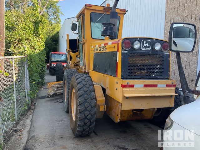 MOTOCONFORMADORA JOHN DEERE 672A