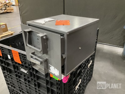 (5) Locking Drawer Assemblies