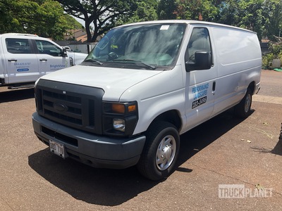2014 Ford E-150 E-150 RSC Fourgon cargo