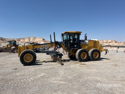 2007 John Deere 872D AWD Równiarka silnikowa