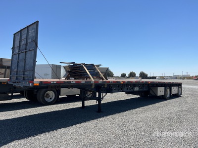 1996 Transcraft 48 ft T/A Spread Axle Remolque caja abierta