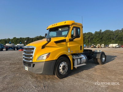 2019 Freightliner Cascadia 126 4x2 S/A Day Cab Truck Tractor