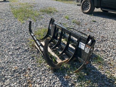Land Pride SGC0554 54 in Ag Tractor Grapple (Inoperable)