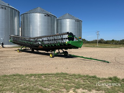 2024 John Deere HD45F 45 ft Hinged Draper Cabezal de cosechadora trilladora