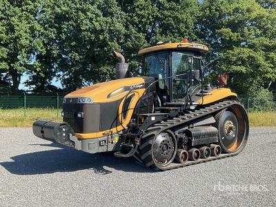 2014 Challenger MT865E Tracteur agricole à chenille