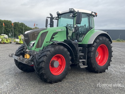2014 Fendt 824 Vario Profi Plus 4WD Tractor