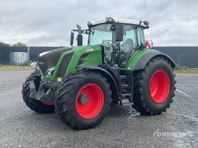 2020 Fendt 824 Vario Profi Plus 4WD Tractor