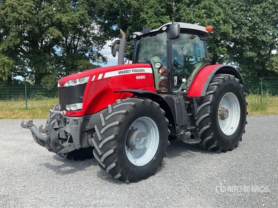 2010 Massey Ferguson 8680 Dyna-VT 4WD Tractor Agrícola