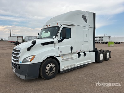 2018 Freightliner Cascadia 126 6x4 T/A Sleeper Truck Tractor