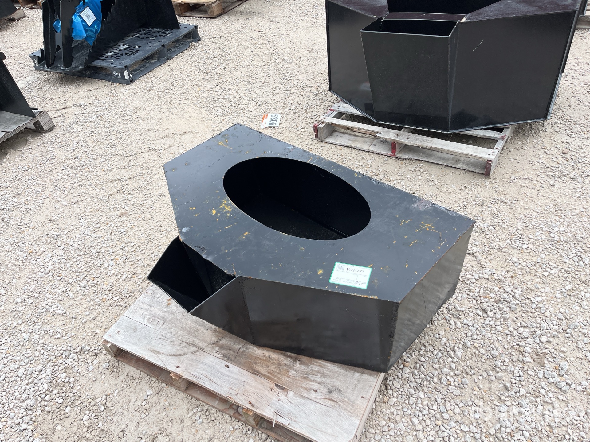 2025 Kit  Containers Concrete Bucket