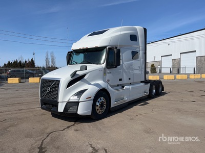 2019 Volvo VNL64760 6x4 T/A Sleeper Truck Tractor