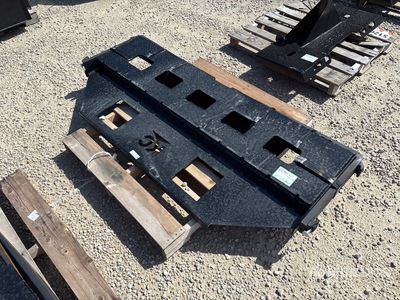 2025 Kit  Containers 71 in Fork Attachment