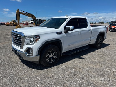 2019 GMC Sierra 1500 4x4 Extended Cab Pickup
