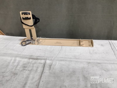 (6) BAE Systems 4291396-2 Vehicular Components Brackets