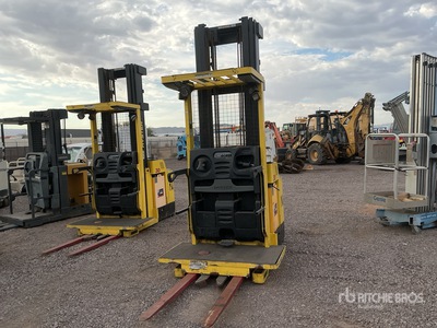 2017 Hyster R30XMS 3000 lb Order Picker