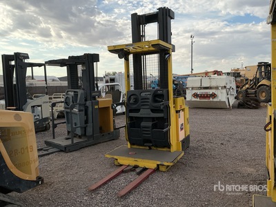2017 Hyster R30XMS 3000 lb Order Picker
