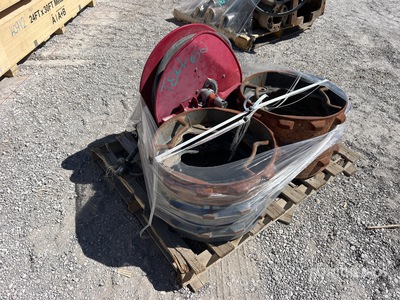 Quantity of (2) Compaction Attachment & Hose Reel Varios, implementos de compactacion