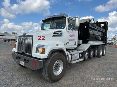 2021 Western Star 4700SF 14x4 5 ejes Camión dumper