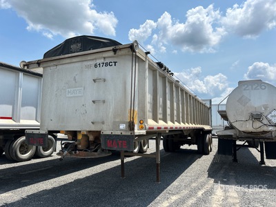 1997 Mate 42 ft T/A Aluminum Frameless kiep aanhangwagen