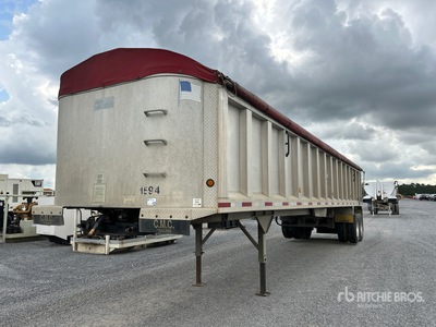 2001 Travis 48 ft T/A Aluminum Frameless End Dump Trailer
