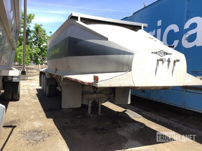 1992 Beall BABDS-02-1 Belly Dump Trailer