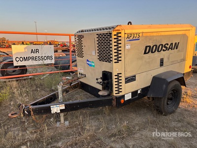 2016 Doosan XP375WJD-FX-T3 Luftkompressor