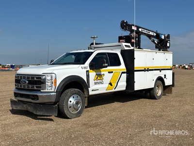 2023 Ford F-550 XLT 4x4 Extended Cab Servicewagen