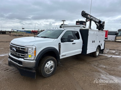 2023 Ford F-550 XLT 4x4 Extended Cab Service Truck
