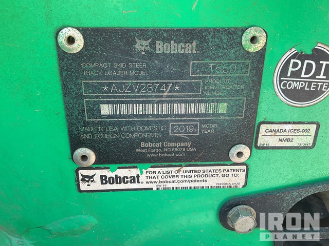 MINI CARGADOR SOBRE ORUGAS 2019 BOBCAT T550