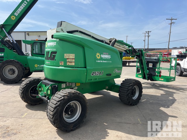 ELEVADOR ARTICULADO 2016 JLG 4WD 450AJ