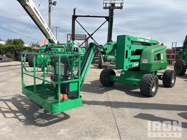 ELEVADOR ARTICULADO 2016 JLG 4WD 450AJ