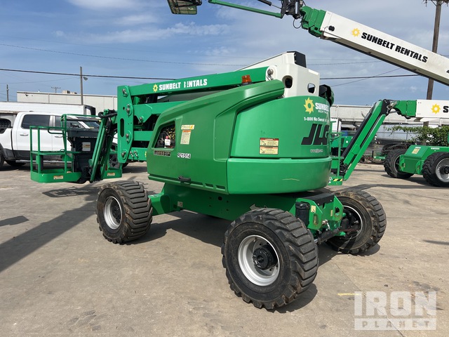 ELEVADOR ARTICULADO 2016 JLG 4WD 450AJ