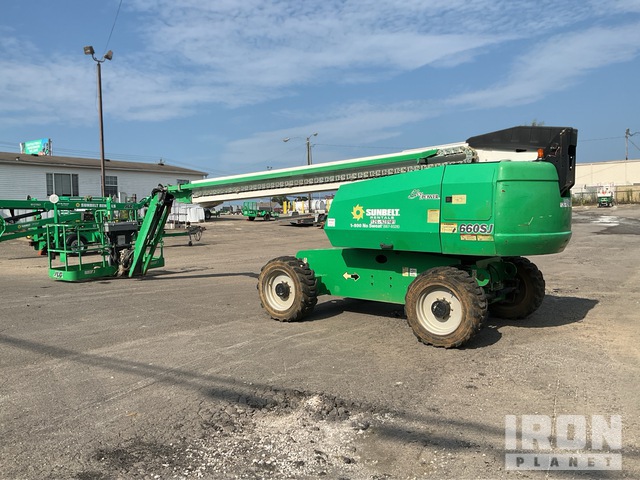 ELEVADOR TELESCóPICO 2016 JLG 4WD 660SJ