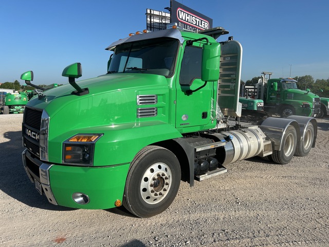 2020 Mack AN64T 6x4 T/A Day Cab Truck Tractor