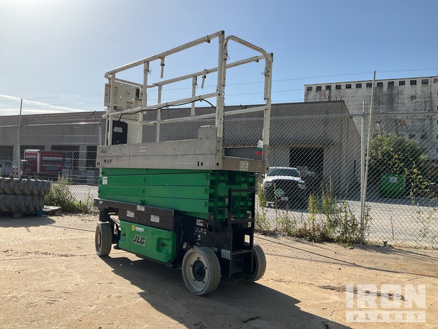 ELEVADOR TIJERA 2013 JLG 2630ES