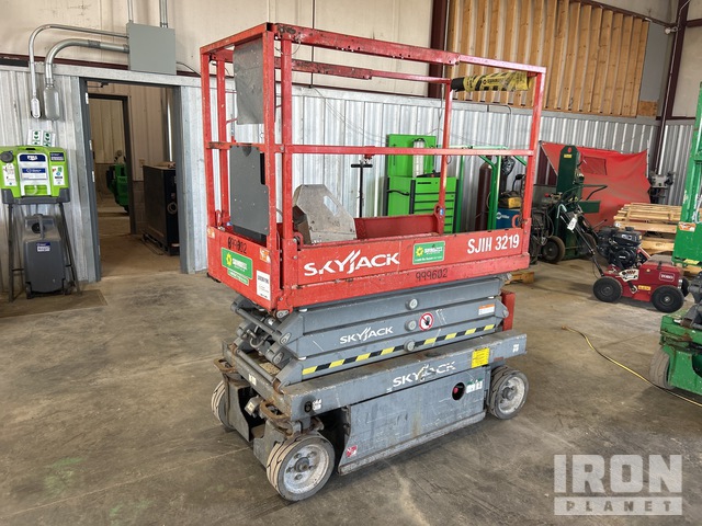 ELEVADOR TIJERA 2015 SKYJACK SJIII3219