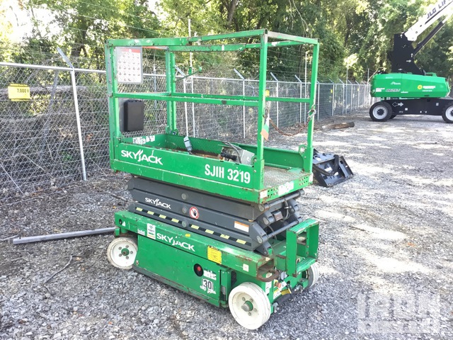 ELEVADOR TIJERA 2015 SKYJACK SJIII3219