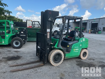 2016 Mitsubishi FG30N 4200 lb Pneumatic Tire Carretilla Elevadora
