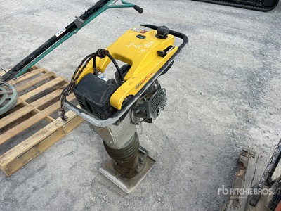 2015 Multiquip CA4HC Power Trowel