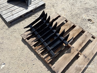 2025 Kit Containers 32 in Skid Steer Root Rake